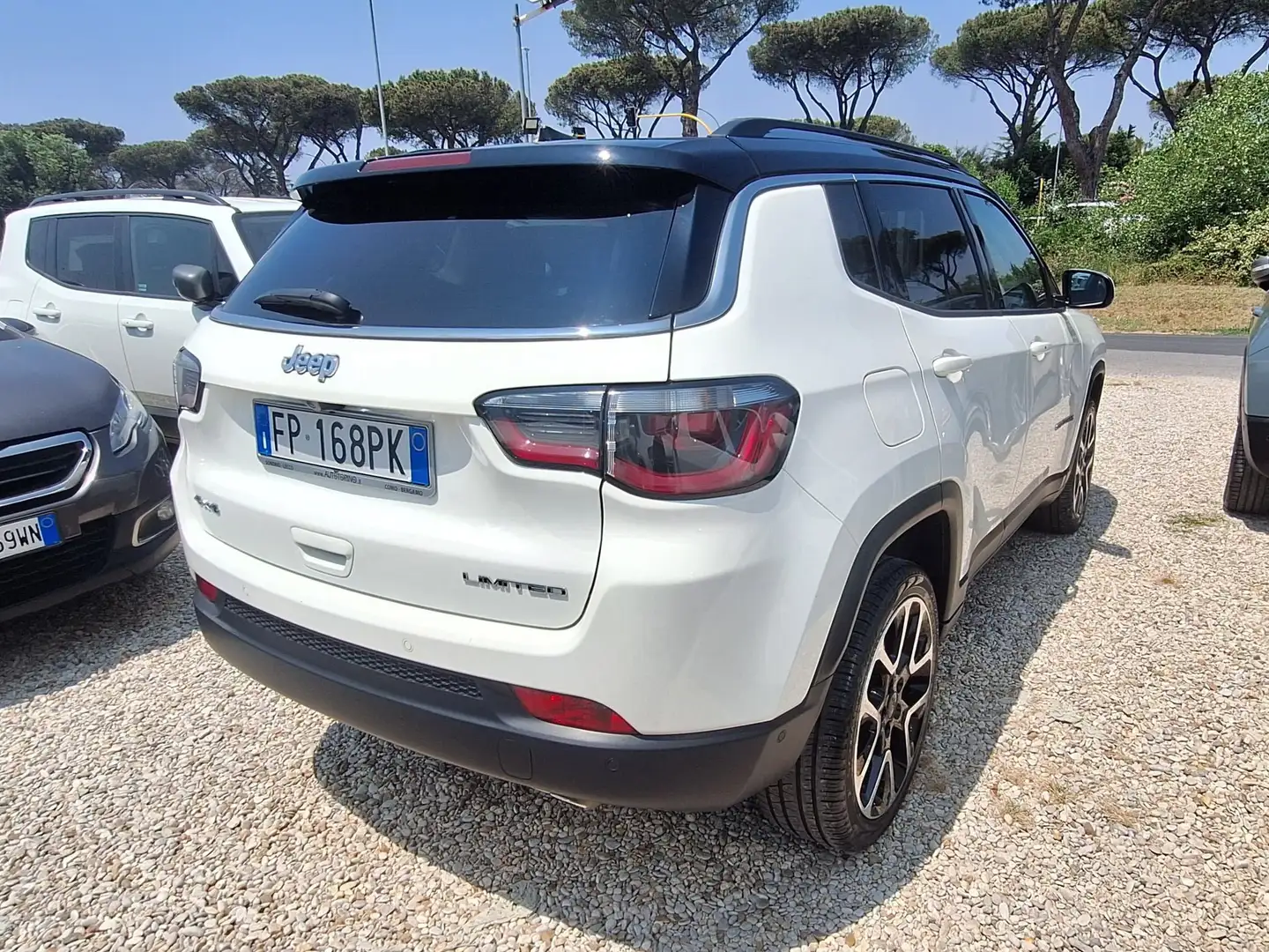 Jeep Compass 2.0 mjt Limited 4wd 140cv auto Bianco - 2