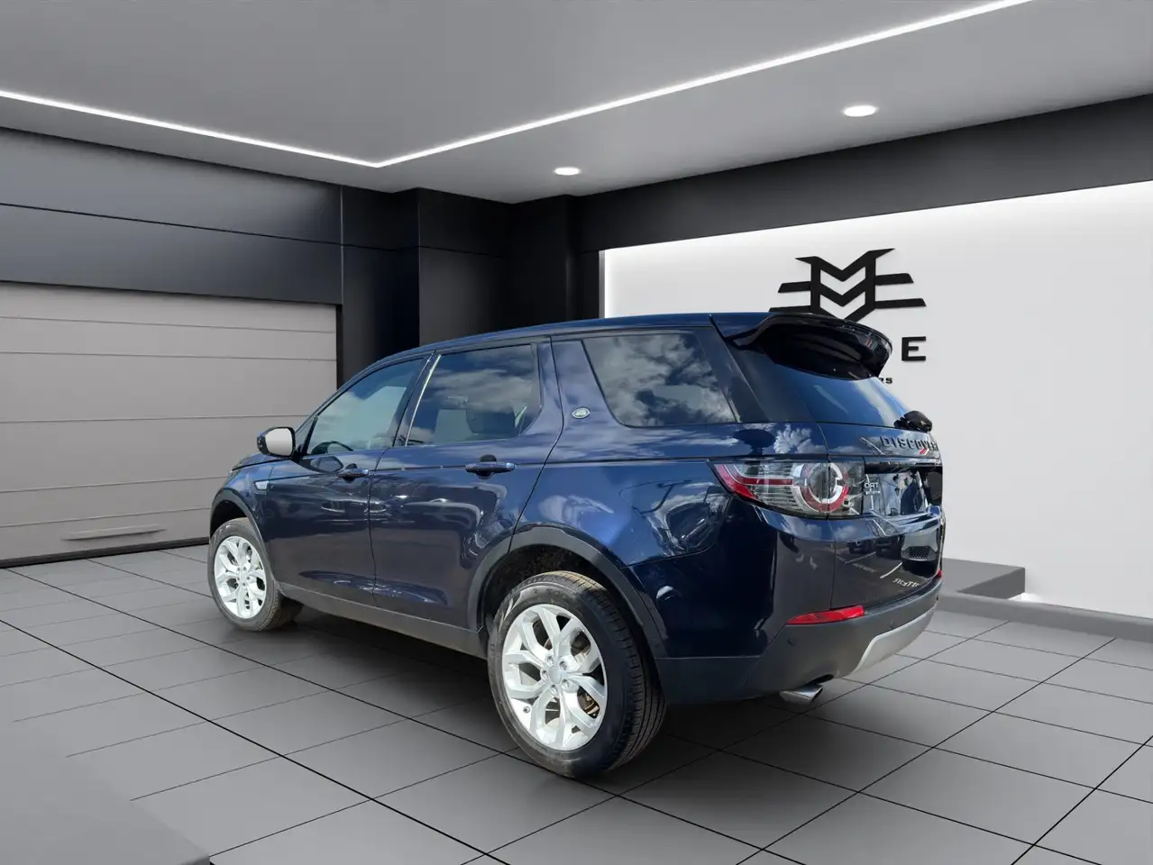 Land Rover Discovery Sport снимка Land Rover Discovery Sport
