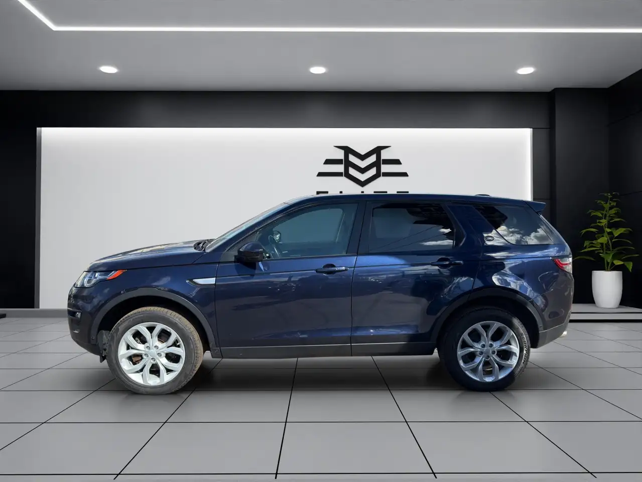 Land Rover Discovery Sport снимка Land Rover Discovery Sport