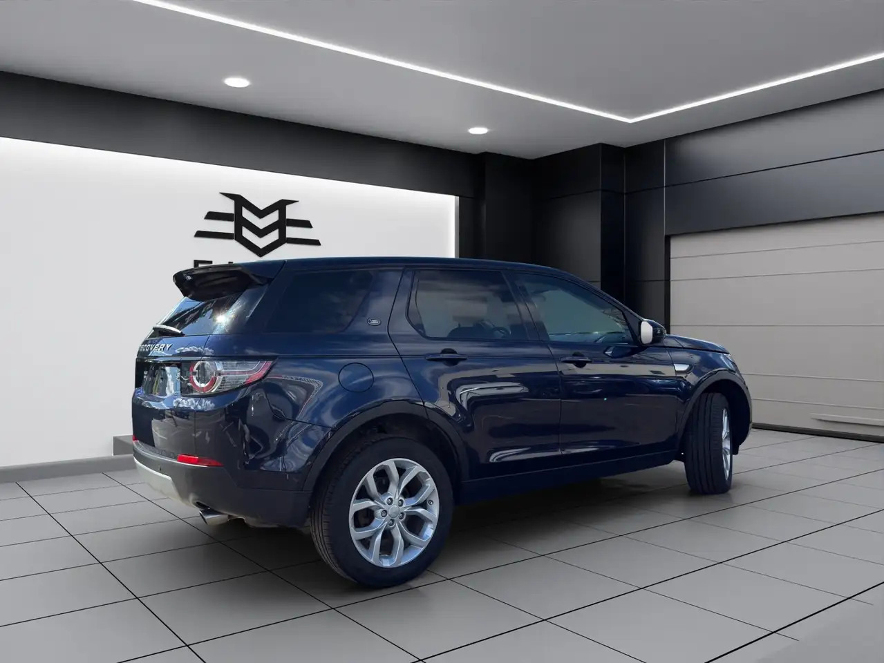 Land Rover Discovery Sport снимка Land Rover Discovery Sport