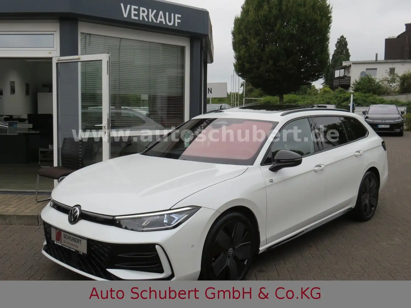 Volkswagen Passat Variant 2.0 TDI DSG R-line Weiß - 1