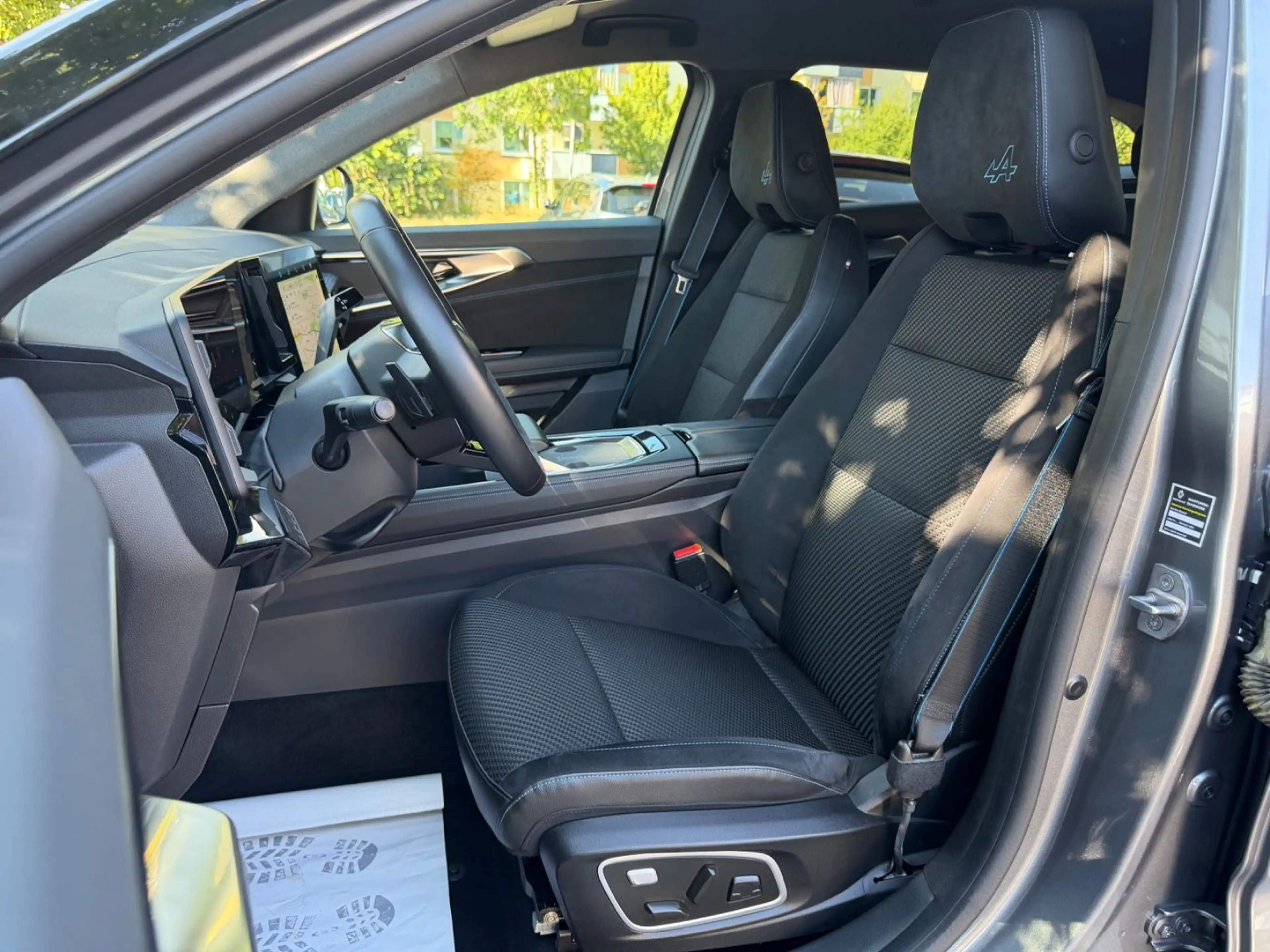 Renault Austral Techno Esprit Alpine/LED/KAM/ALU 20" UVM — photo 7