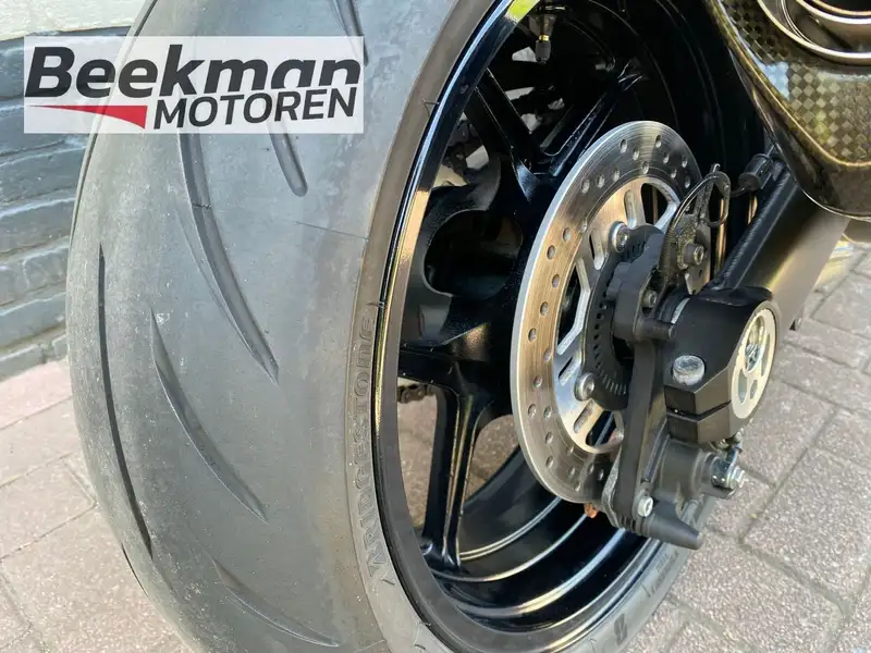 Kawasaki NINJA 1000SX - foto 6