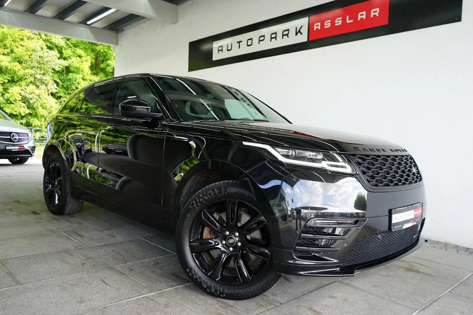 Land Rover Range Rover Velar R-Dynamic SE*PANO*STHZ*14W*20z Nero - 1