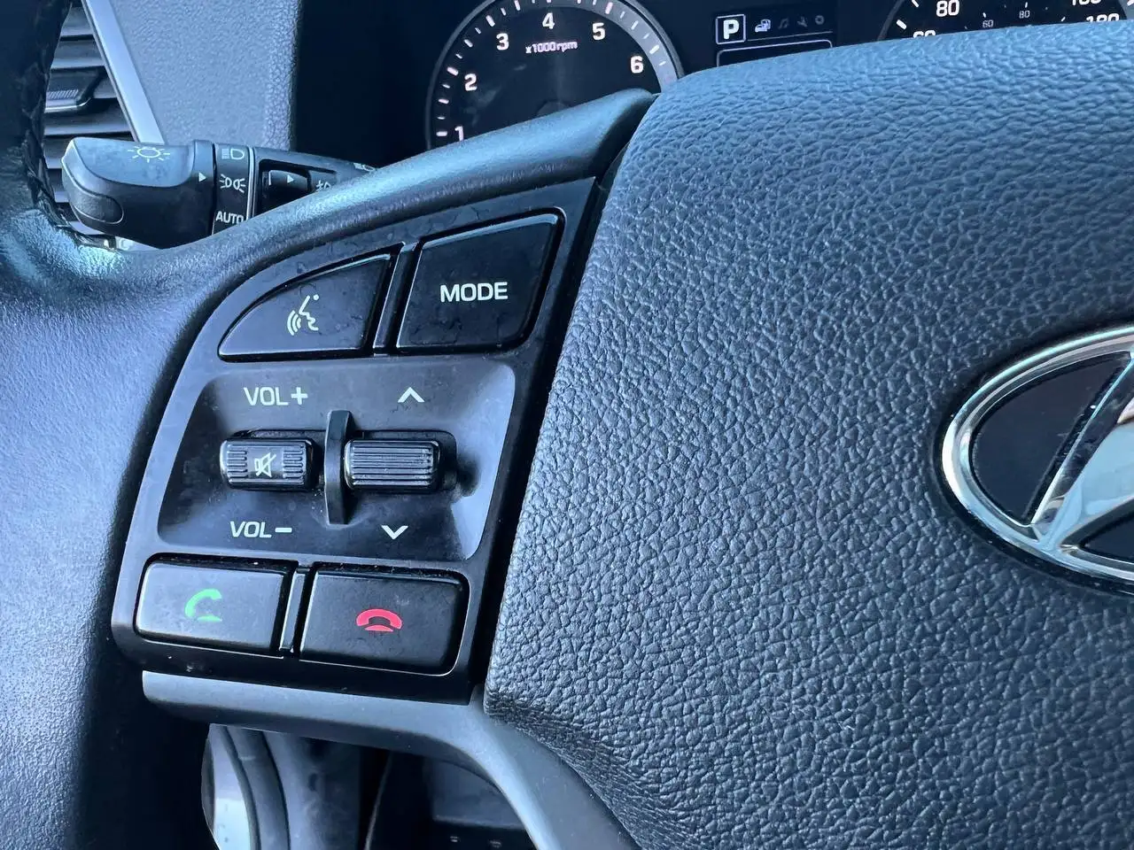 Hyundai TUCSON снимка Hyundai TUCSON