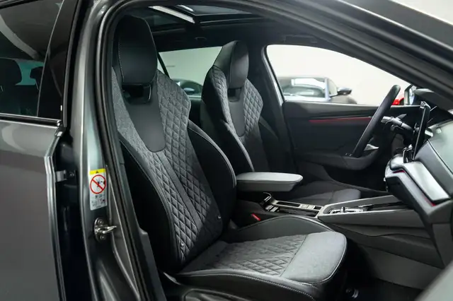 Skoda Octavia view 14