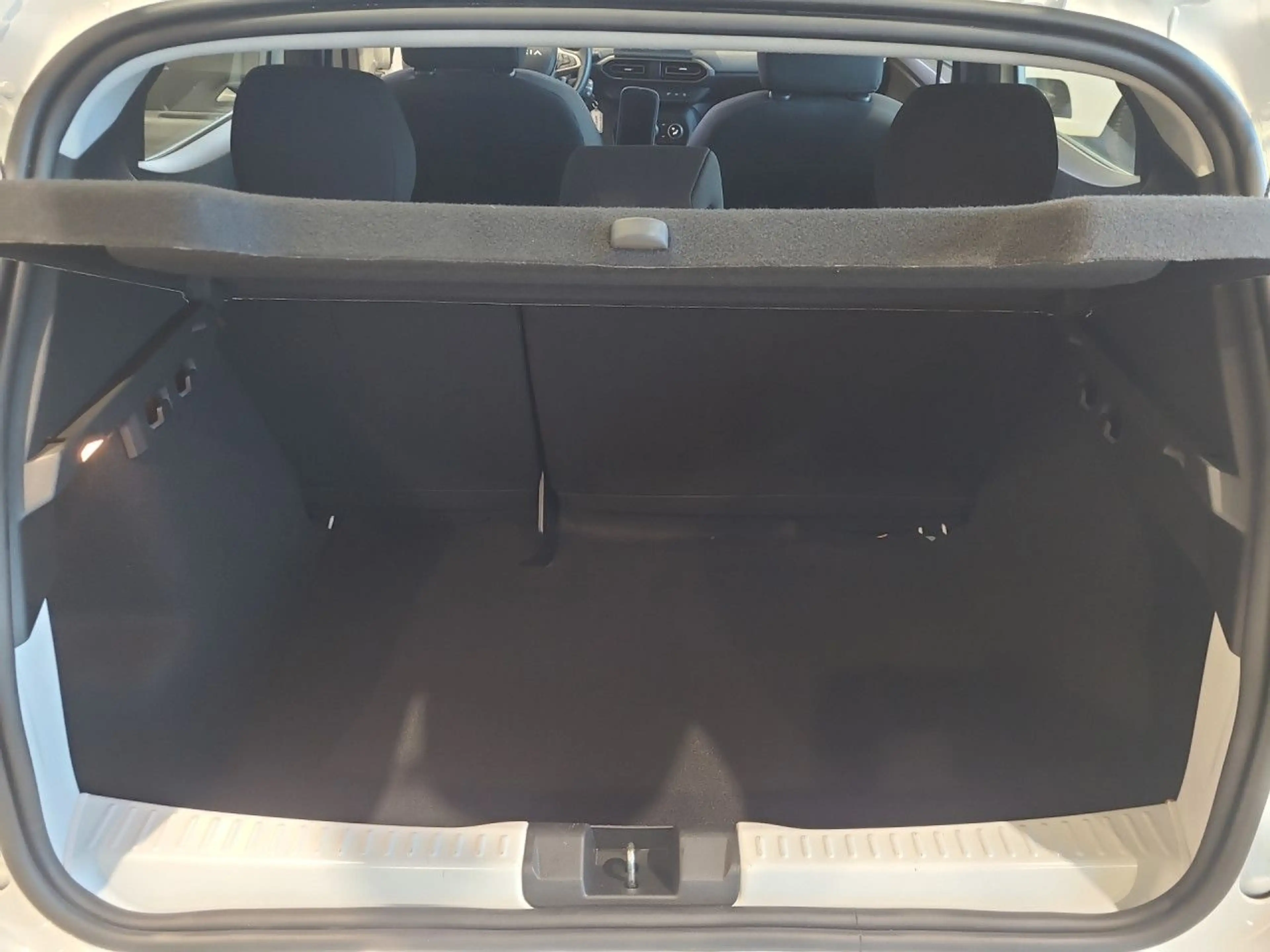 Dacia Sandero Stepway Expression Bluetooth Navi LED — photo 17