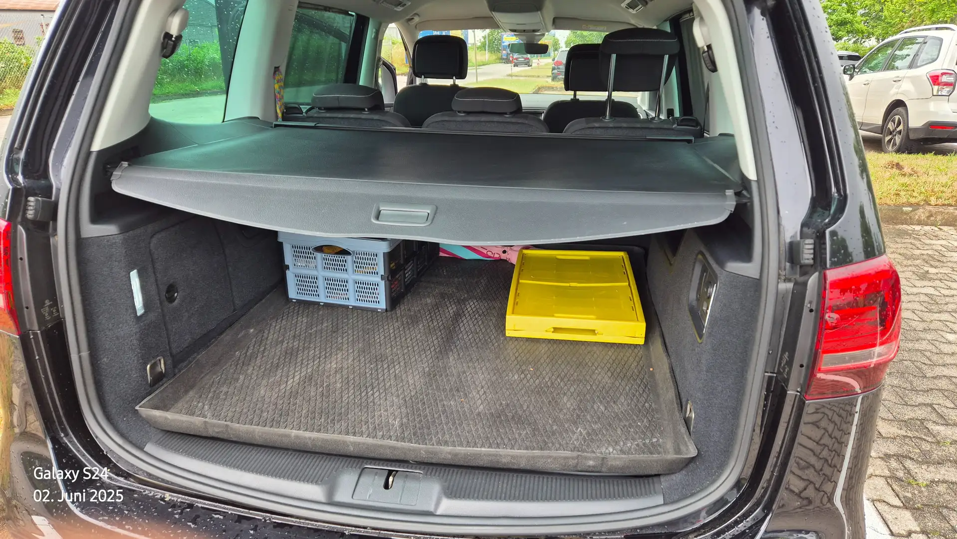 Volkswagen Sharan Sharan 1.4 TSI DSG Join Schwarz - 2