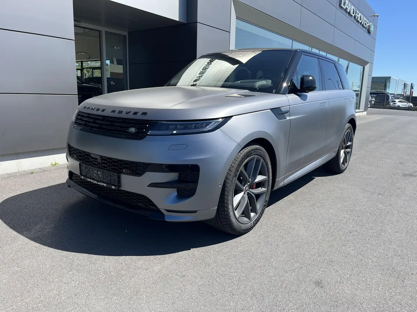 Land Rover Range Rover Sport P460e Dynamic HSE AWD Auto. 25 Grijs - 1
