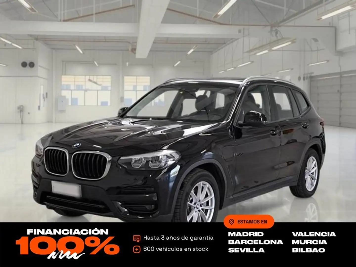 BMW X3 xDrive30e Schwarz - 1