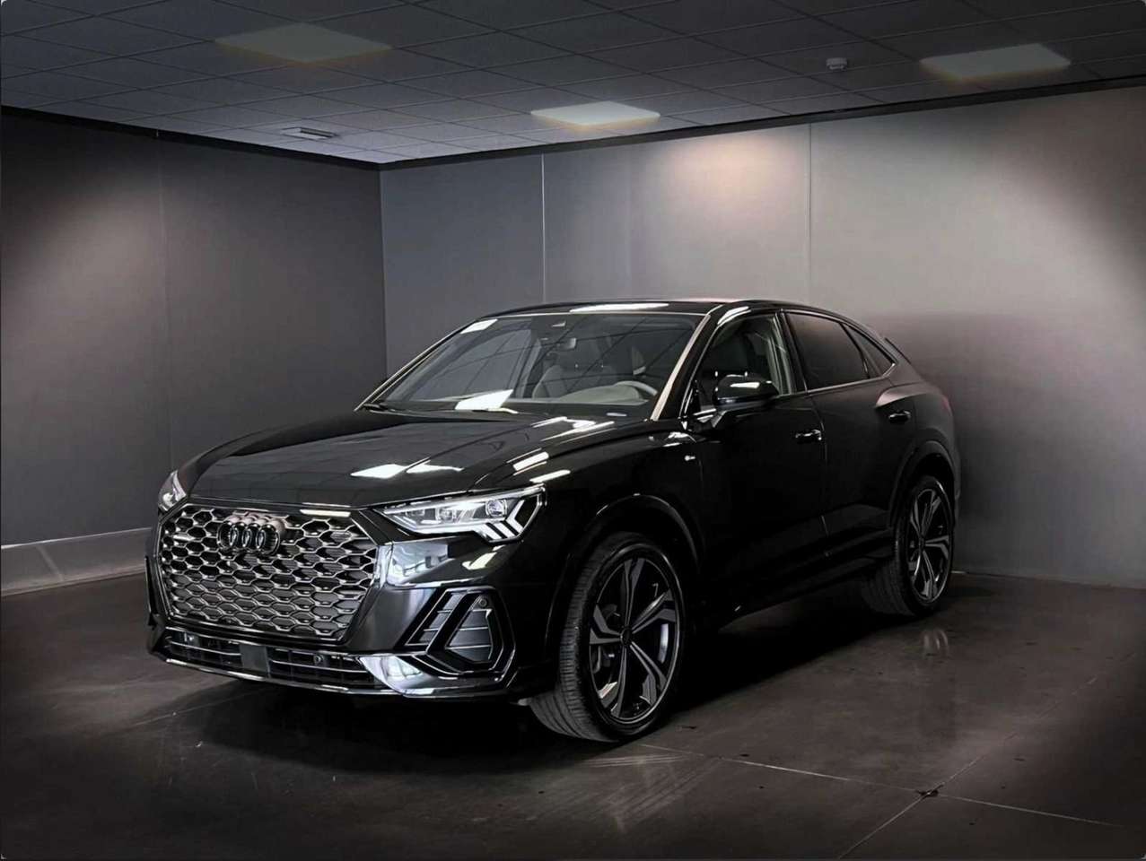 Audi Q3 Q3 40 TDI quattro S tronic S line edition