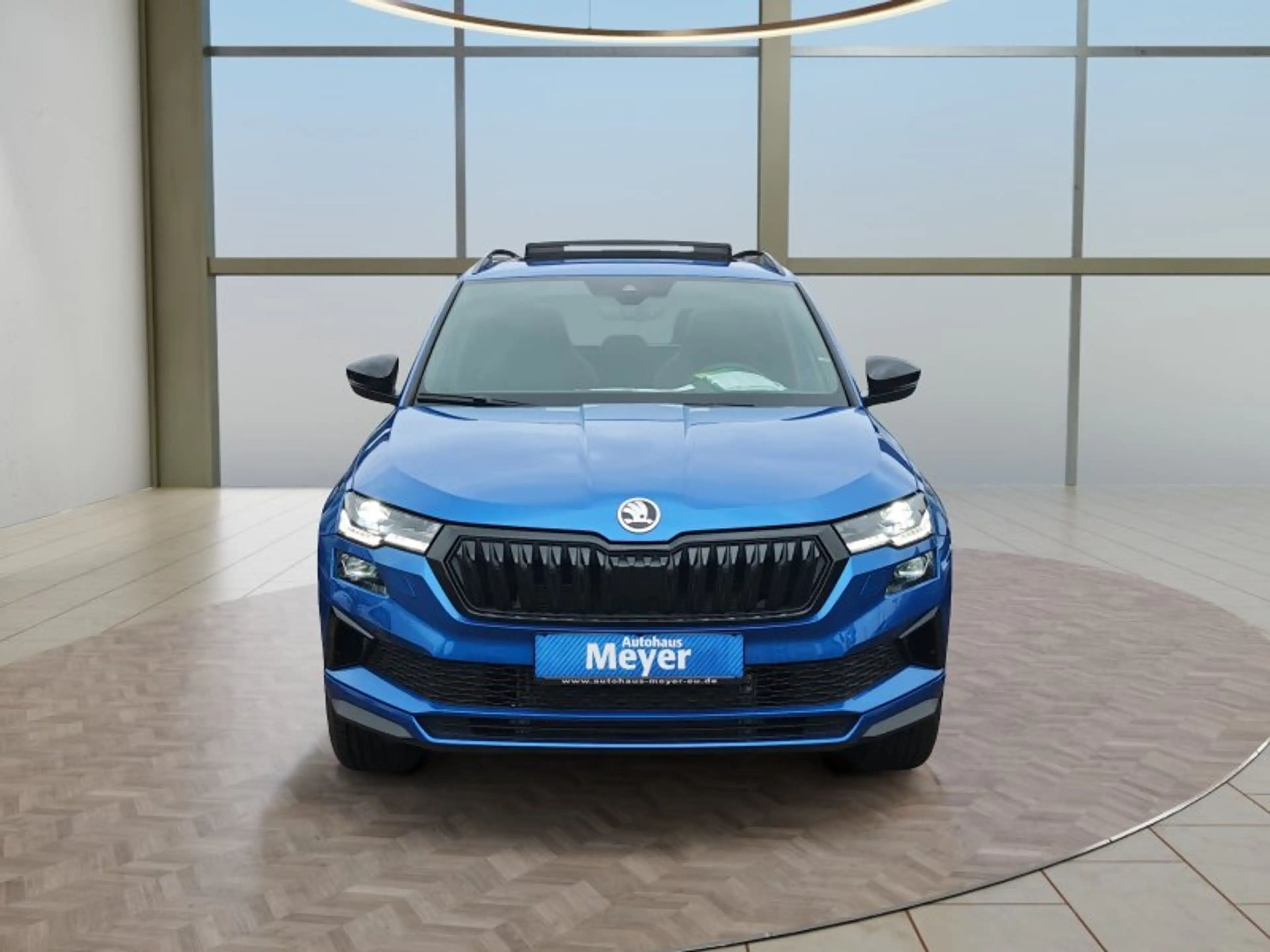 Skoda Karoq Sportline 2,0TDI DSG 4x4 Pano/4*J.Gar/aAHK/Navi — photo 8