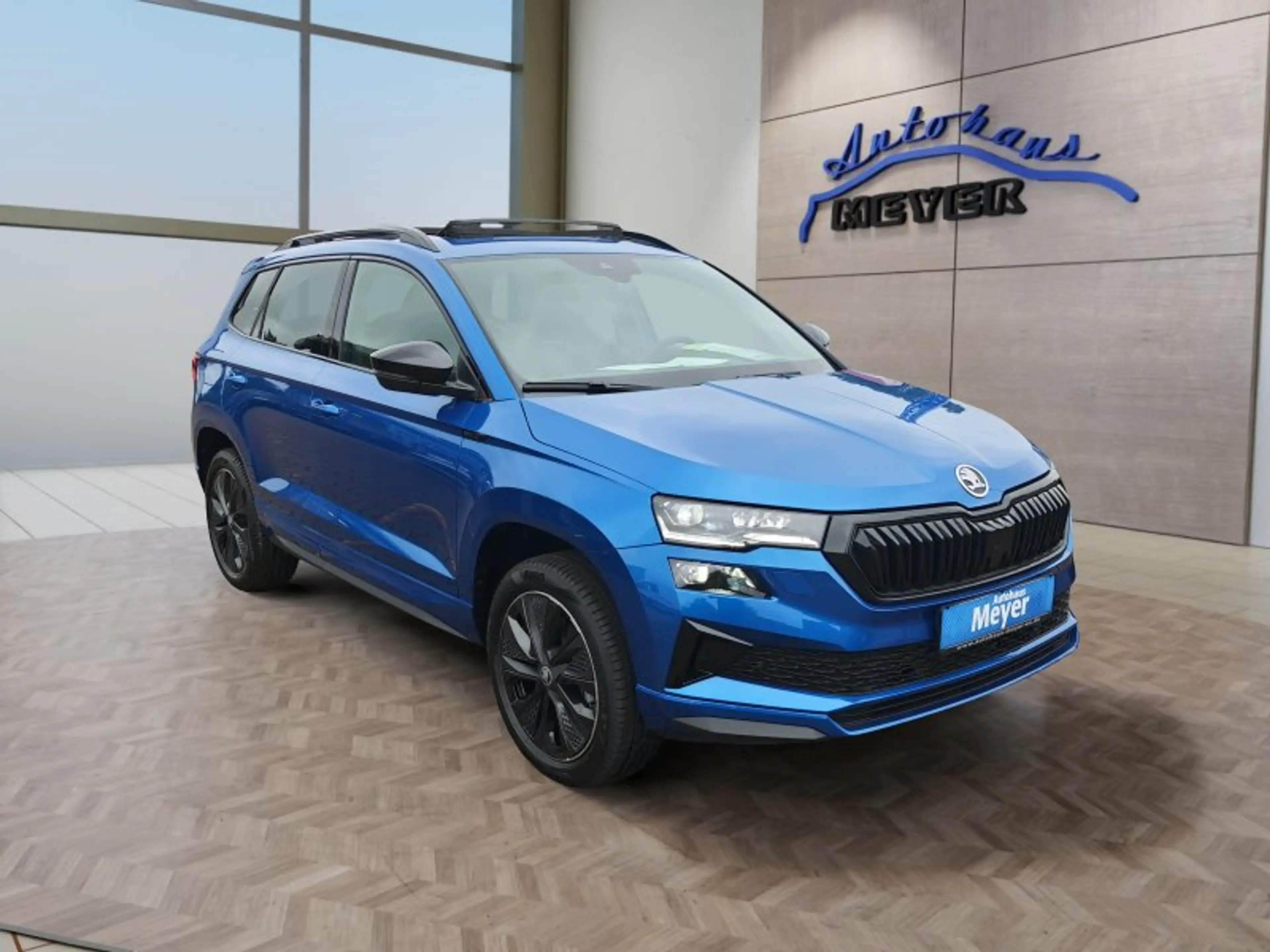 Skoda Karoq Sportline 2,0TDI DSG 4x4 Pano/4*J.Gar/aAHK/Navi — photo 7