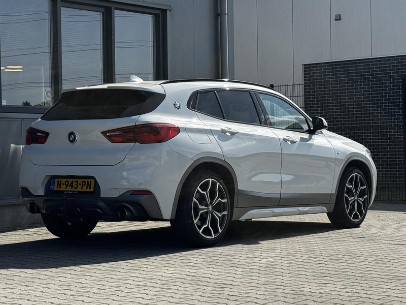 BMW X2 2.0i xDrive High Executive 192 PK | M sport | Pano — photo 3