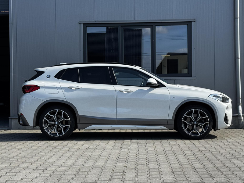 BMW X2 2.0i xDrive High Executive 192 PK | M sport | Pano — photo 2