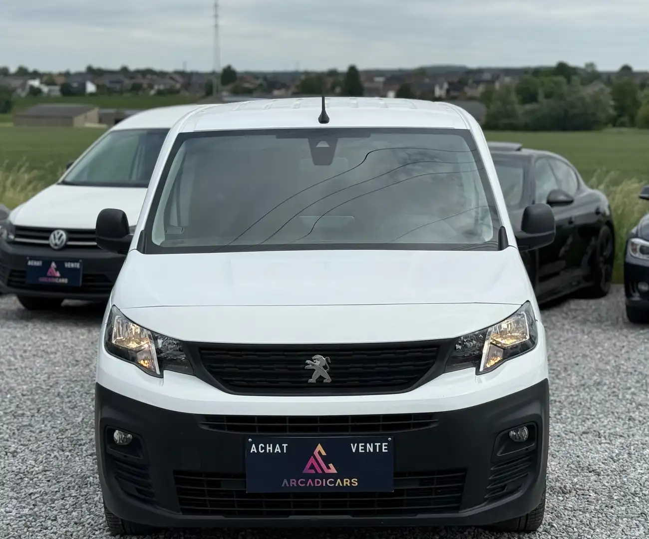 Peugeot Partner 59000 KM !! - CAR PLAY - CRUISE CONTROL - 3 PLACES Blanc - 2