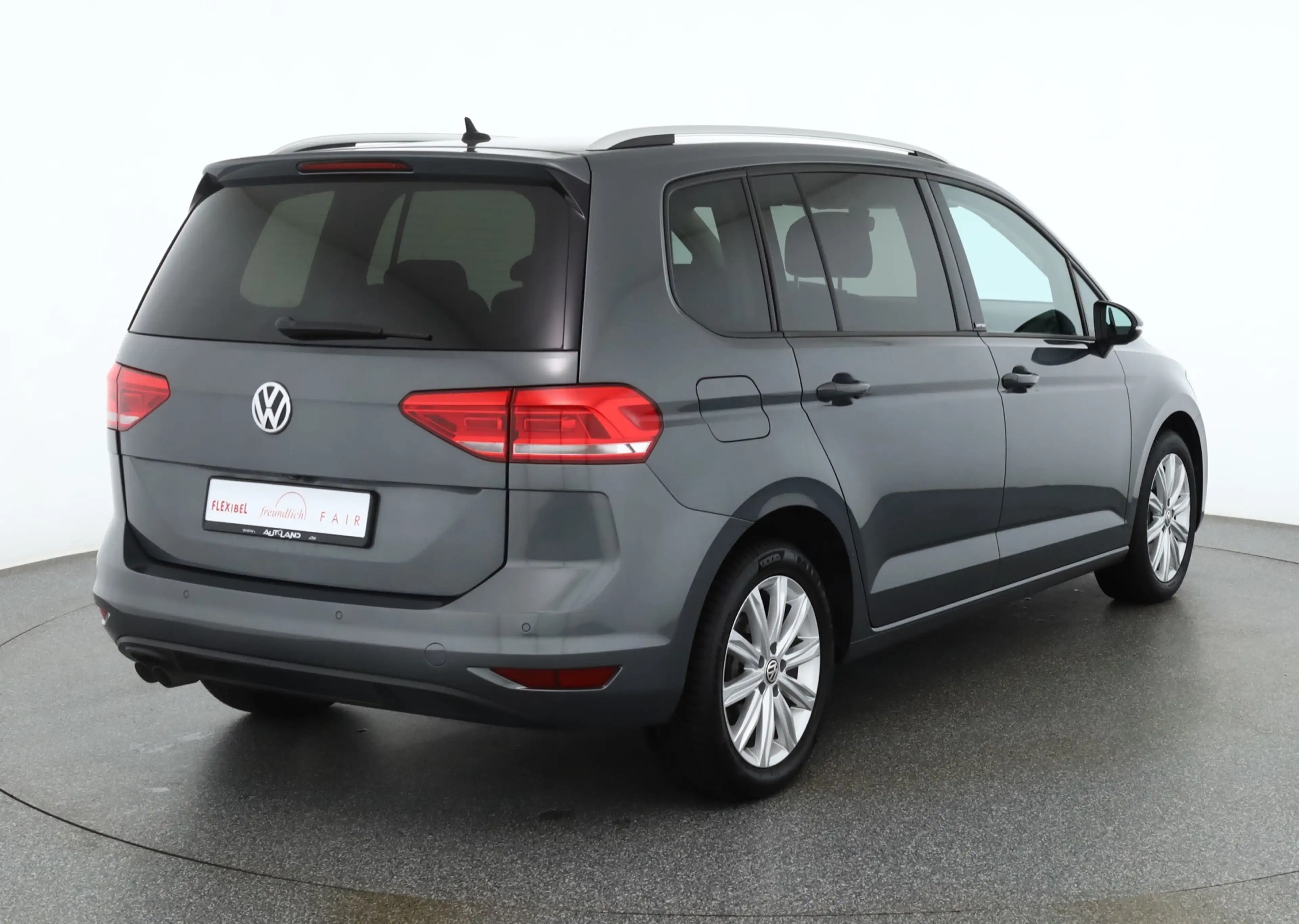 Volkswagen Touran 2.0 TDI United 7-Sitzer LED Navi ACC — photo 5