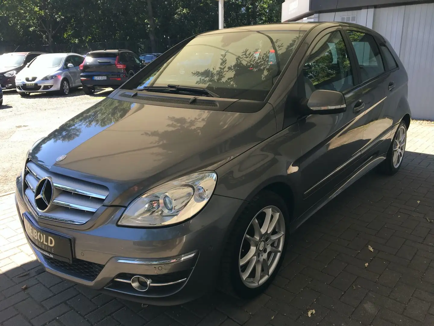 Mercedes-Benz B 160 /Autom/52Tkm/Navi-Bluetooth/Tempo/Sitzh/PDC Grijs - 1