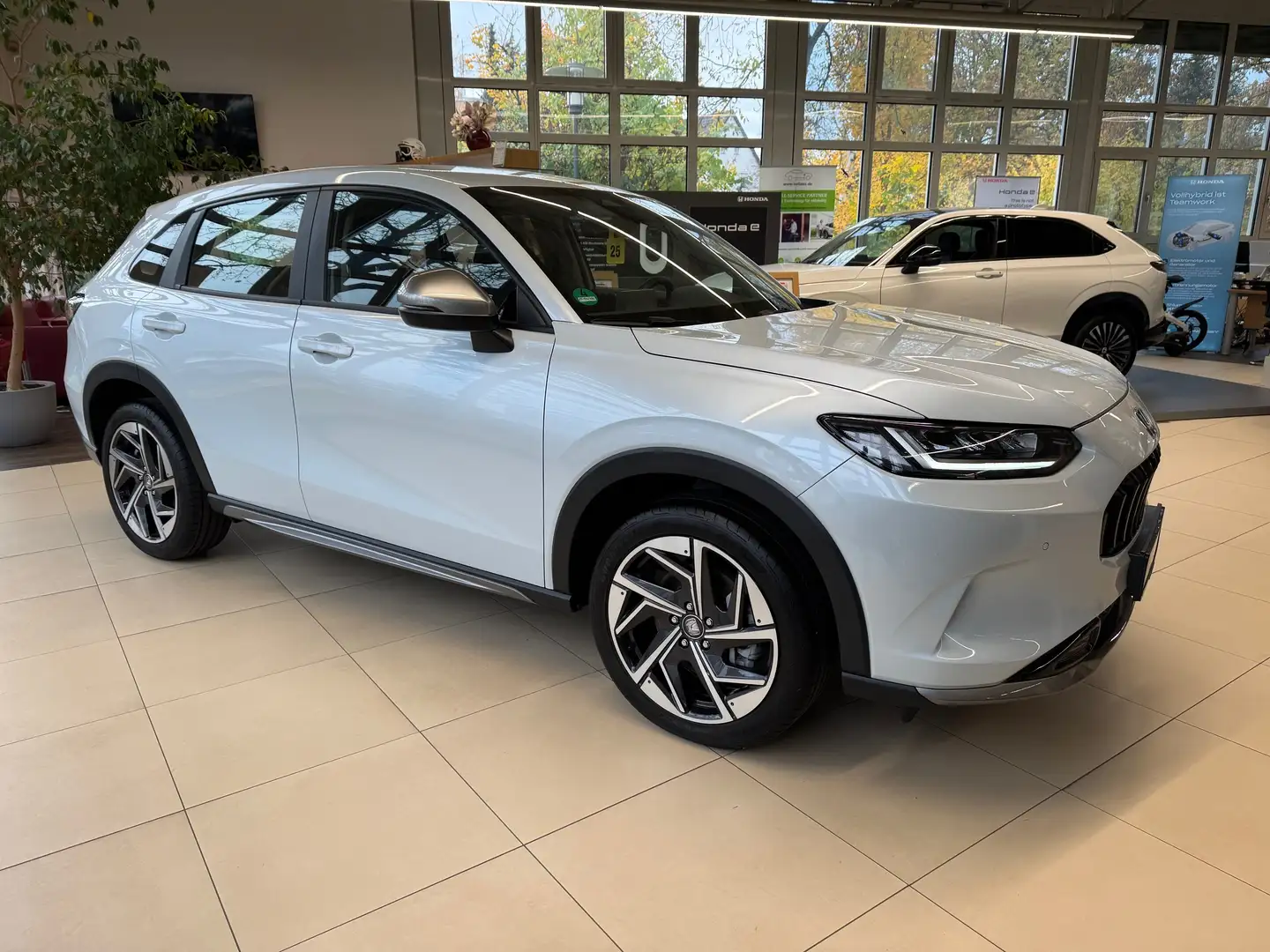 Honda ZR-V ZR-V 2.0 e:HEV Hybrid Elegance | 19" | Aero-Paket Wit - 1