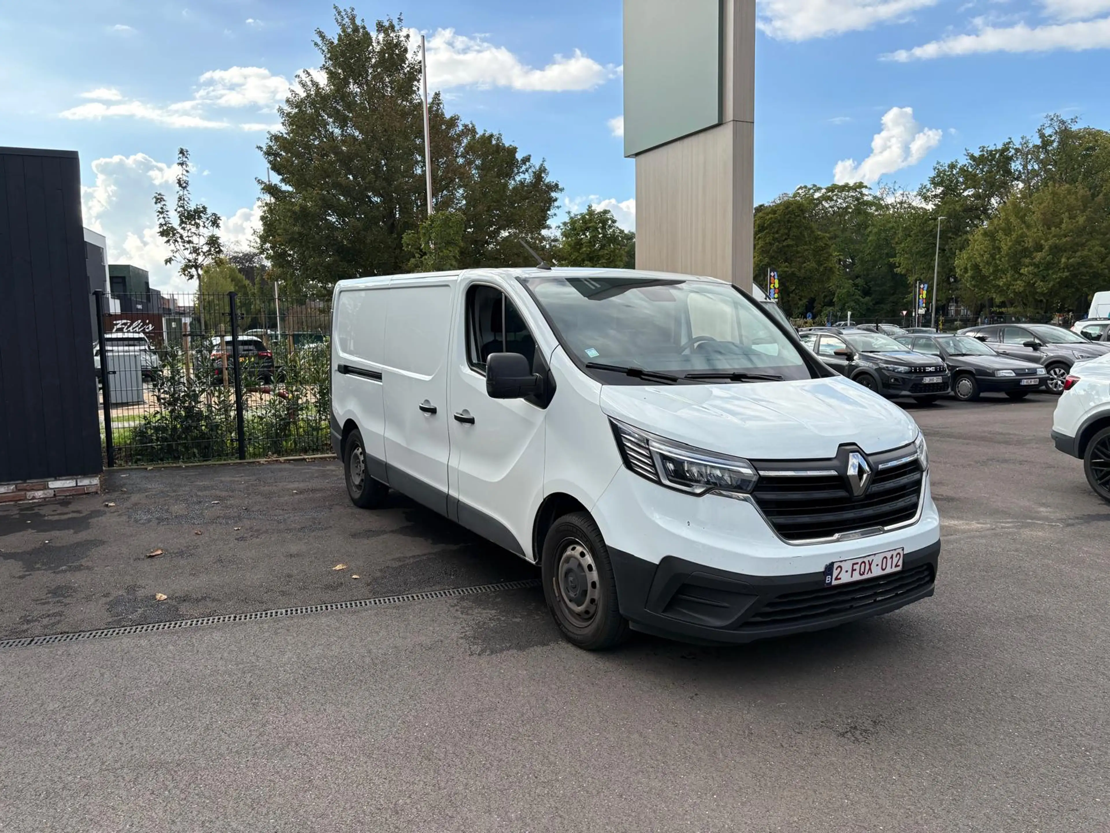 Renault Trafic 2.0 dCi 29 L2H1 Confort (EU6d) — photo 2
