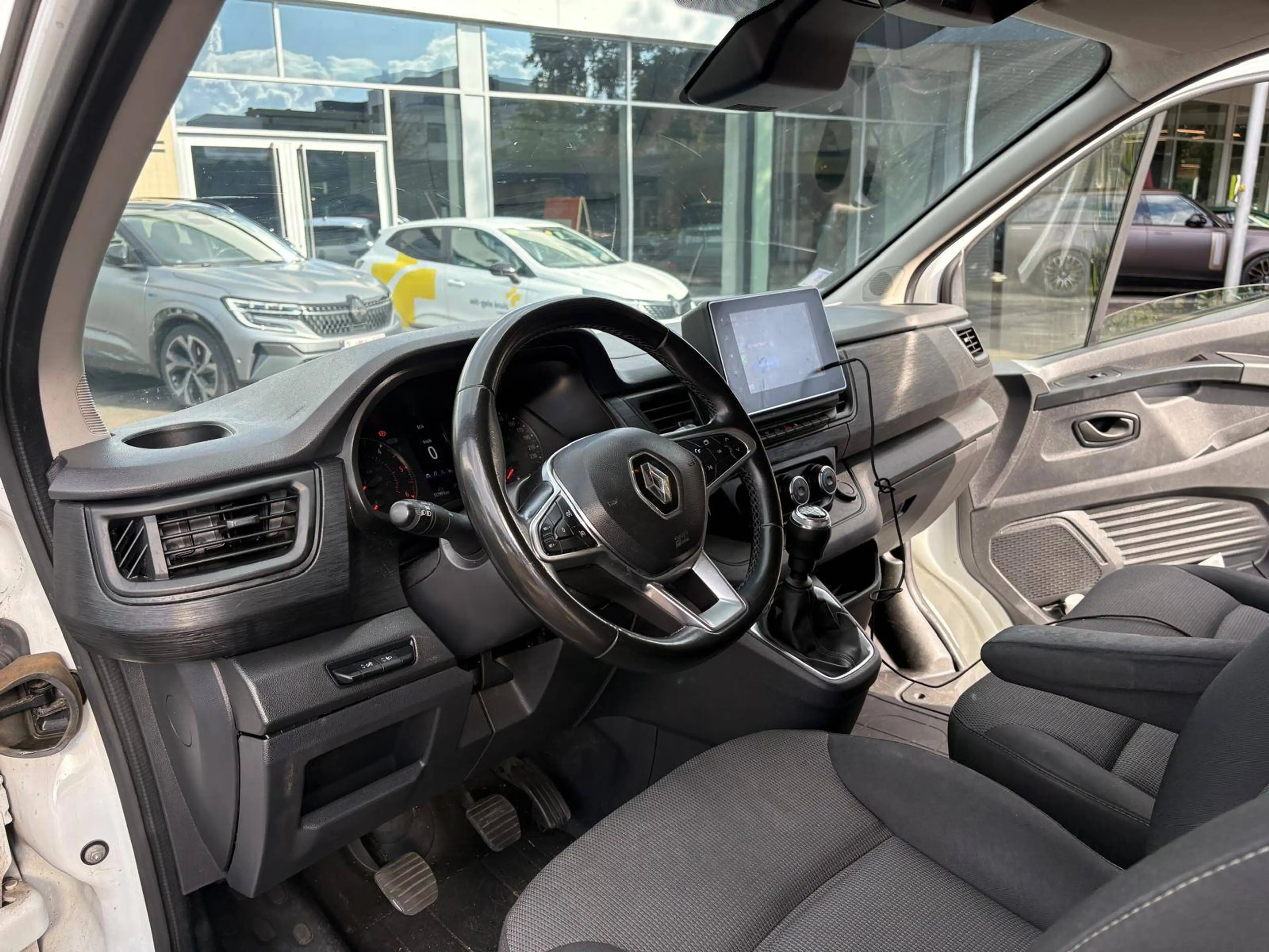 Renault Trafic 2.0 dCi 29 L2H1 Confort (EU6d) — photo 11
