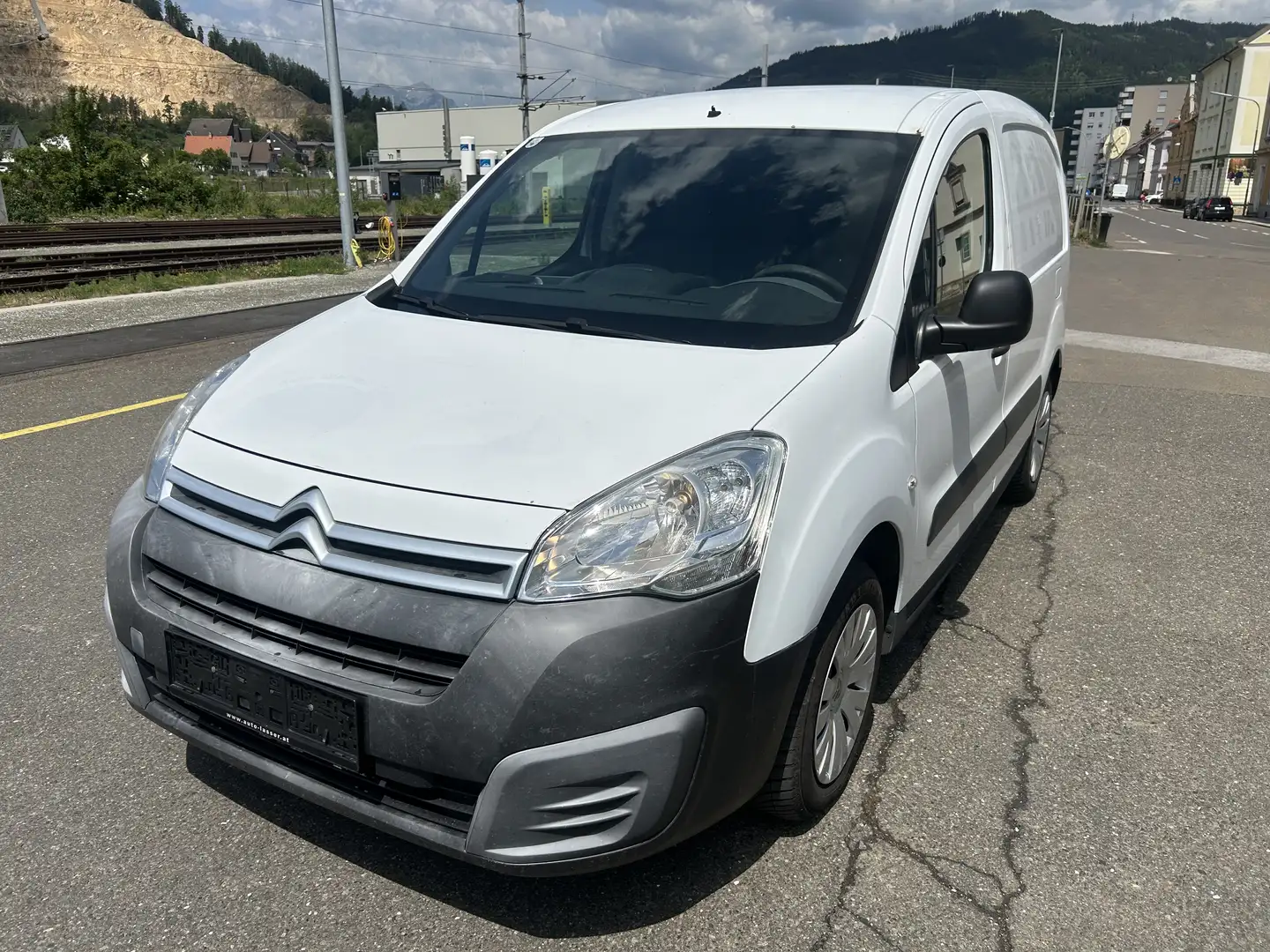 Citroen Berlingo Multispace e-HDi 90 ,Pickerl bis 10/2026! - 2