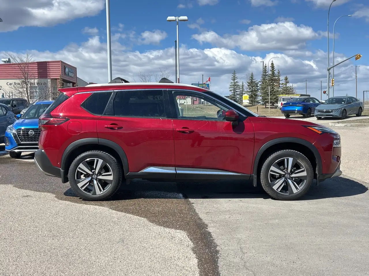 Nissan Rogue снимка Nissan Rogue