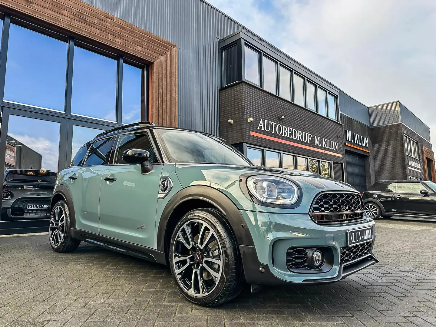 MINI Cooper S Countryman Mini 2.0 E ALL4 John Cooper Works 220pk/Navi/19"/l Verde - 1