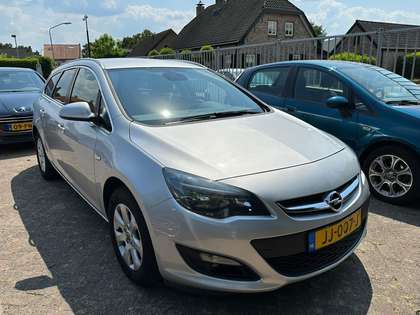 Opel Astra Sports Tourer 1.6 CDTi Business +