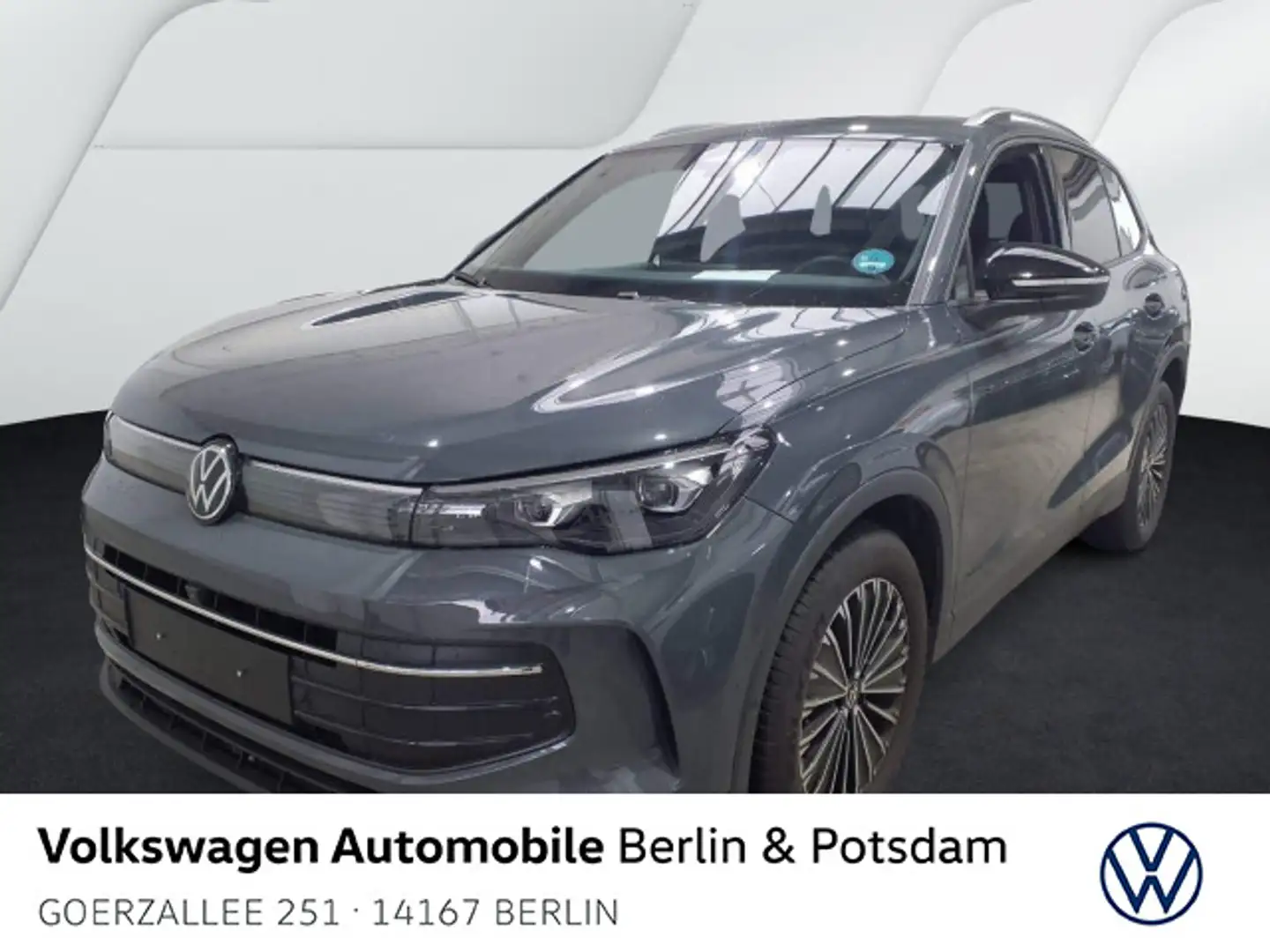 Volkswagen Tiguan 1.5 eTSI DSG Goal Navi R-Kam AHK PDC SHZ Grau - 1