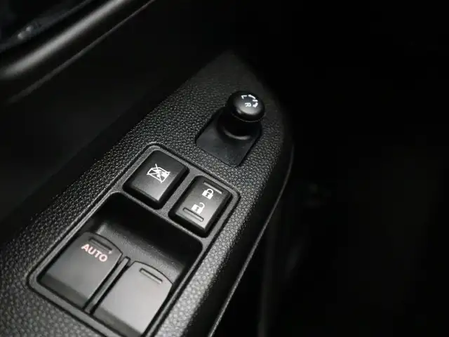Suzuki Ignis view 26