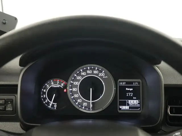 Suzuki Ignis view 20