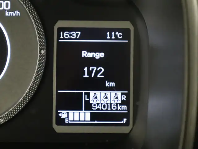 Suzuki Ignis view 21