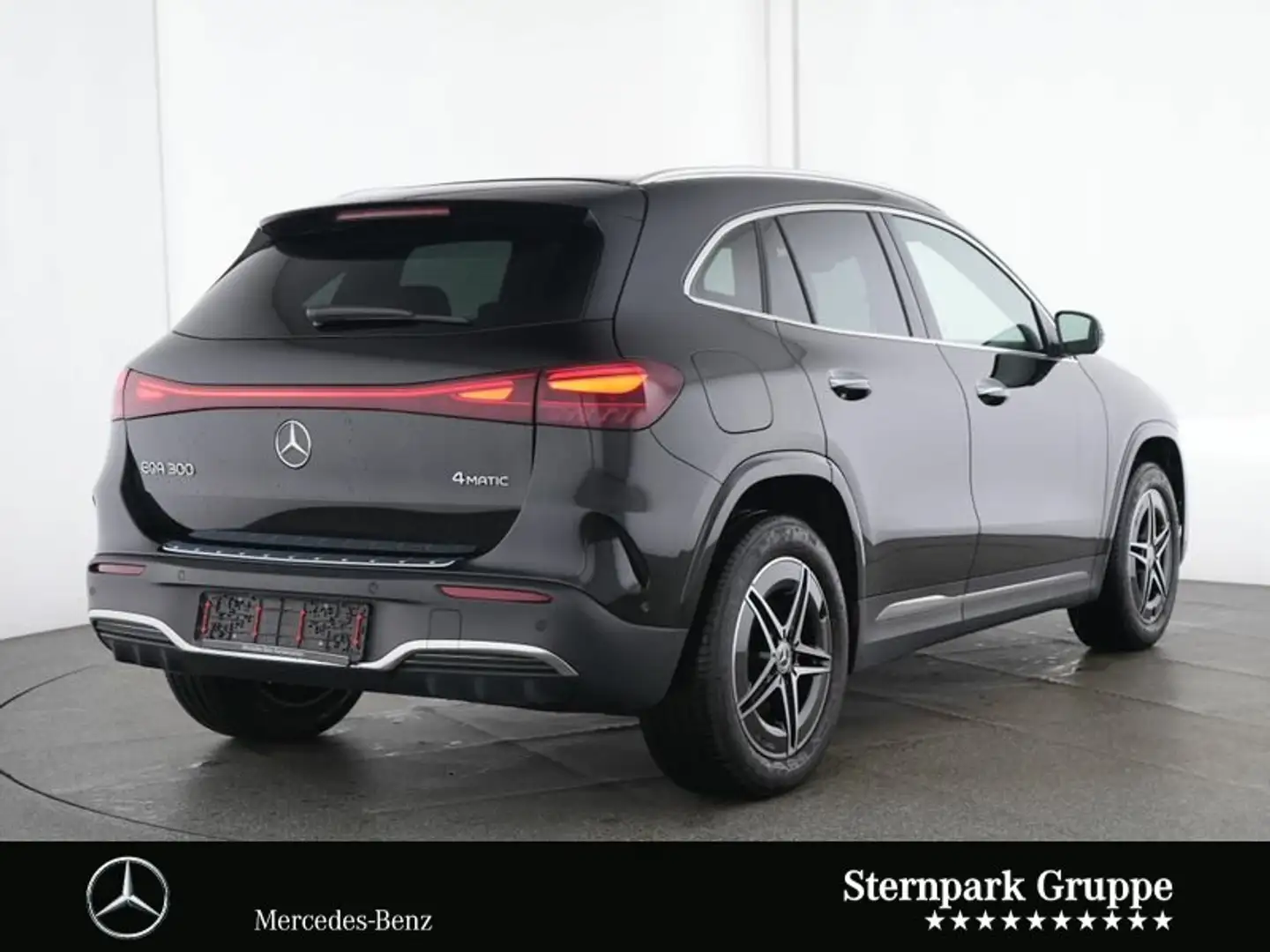 Mercedes-Benz EQA 300 EQA 300 4M AMG +LED+360°Distro+HeadUp+KeylessGo+ Schwarz - 2
