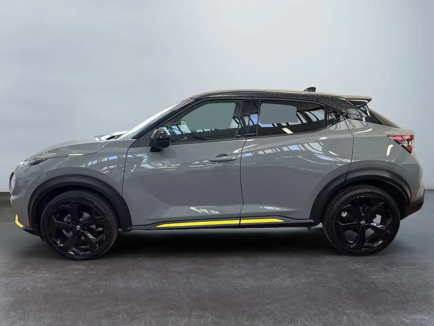 Nissan Juke 1.0 DIG-T 114 CV Kiiro Gris - 2