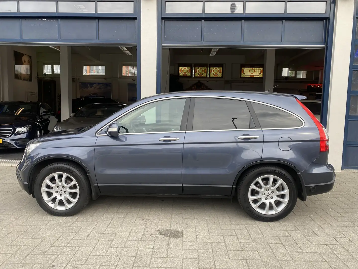 Honda CR-V 2.0i Executive NL AUTO/DEALER O.H Gris - 2