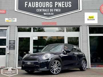 *UNIQUE*FULL-OPTION*HISTORIQUE-100%-BMW*PANO*H/K*