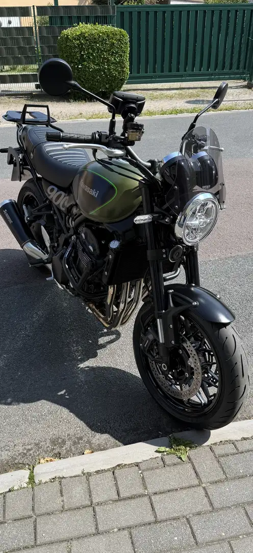 Kawasaki Z900RS - 1