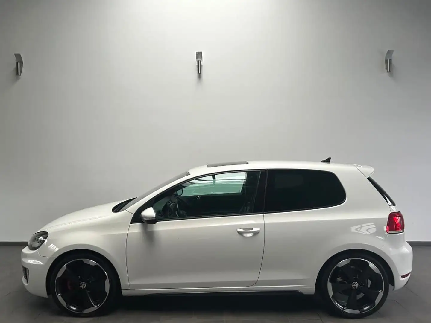 Volkswagen Golf VI GTI PDC vorne + hinten NAVI Blanc - 2