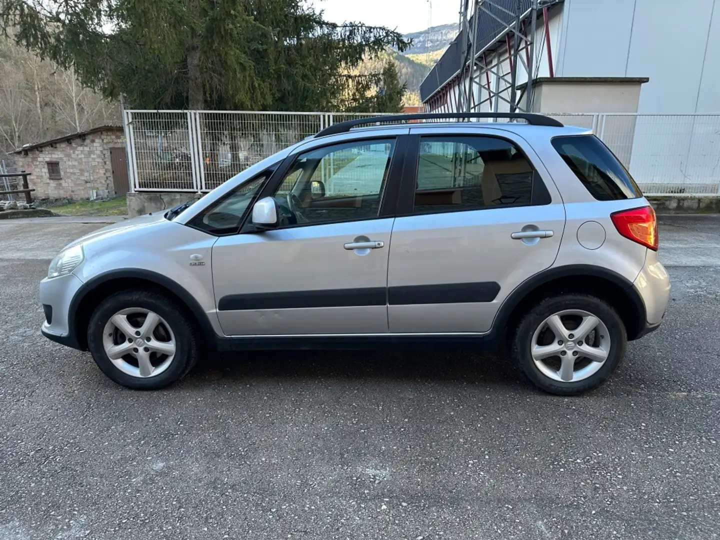Suzuki SX4 1.9DDiS GLX Срібний - 2