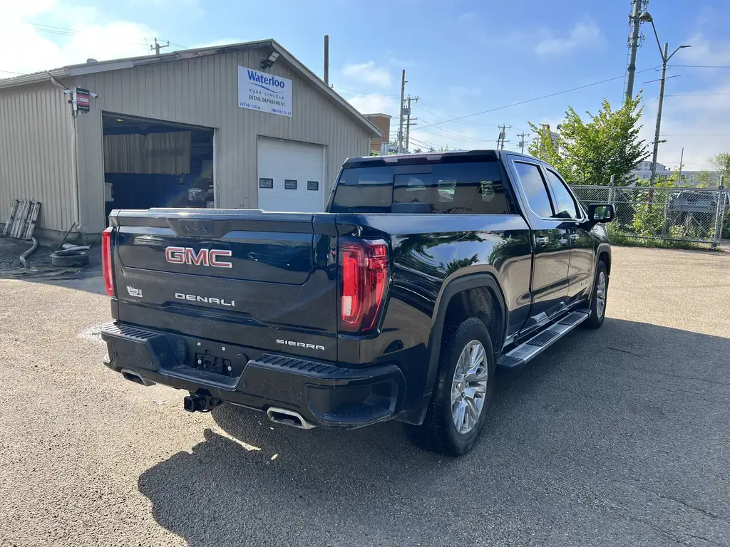 2022 GMC Sierra 1500 Denali Crew Cab 157 | MoonRoof | Bose Audio | Trai — photo 8