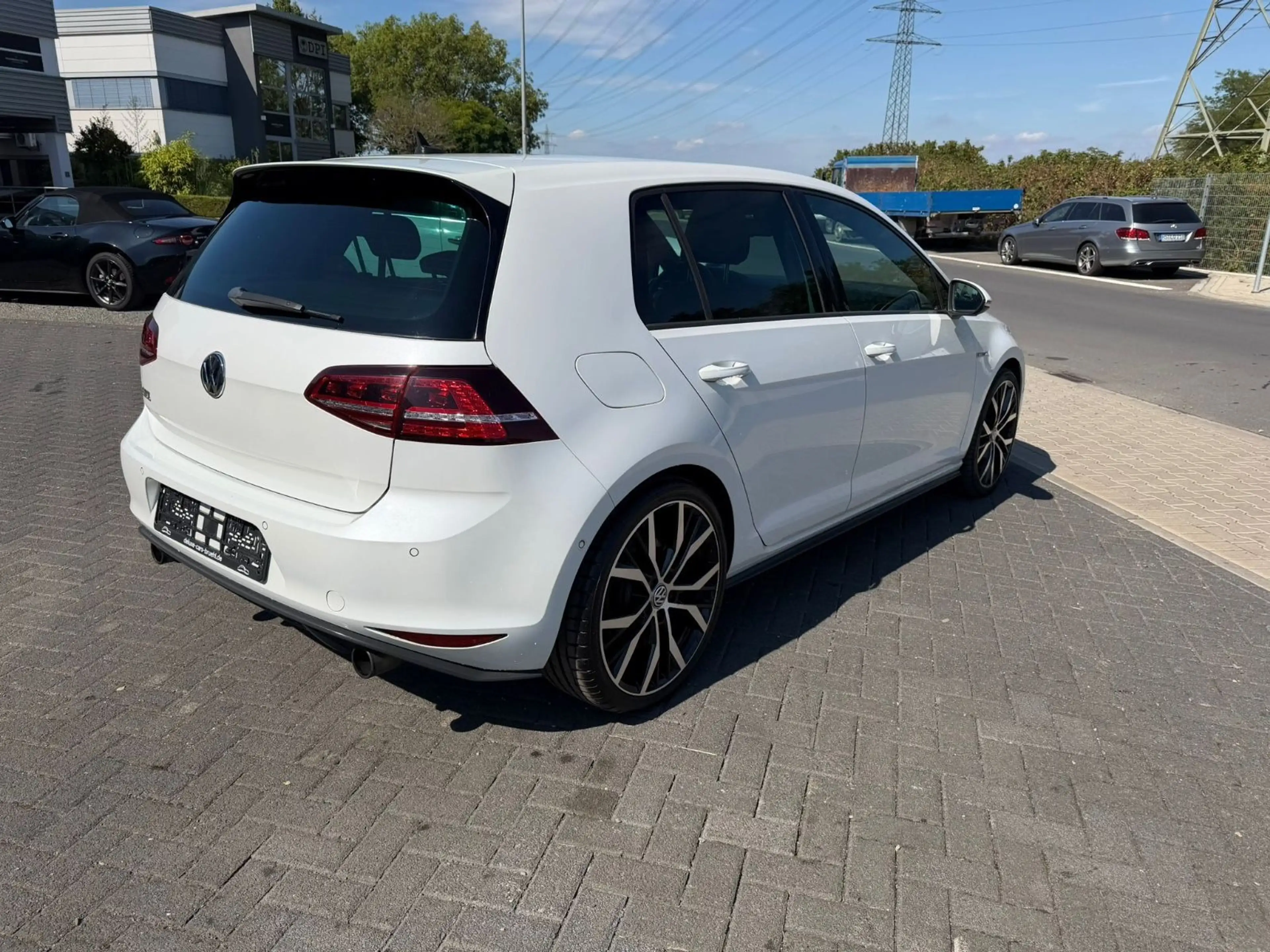 Volkswagen Golf VII Lim. GTI Performance BMT — photo 2