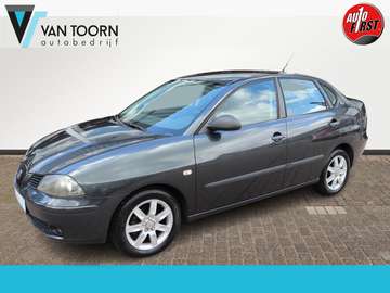 1.4-16V Last Edition Nette auto, ruime kofferbak!