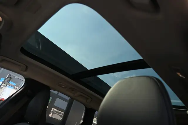 Volvo V90 view 9