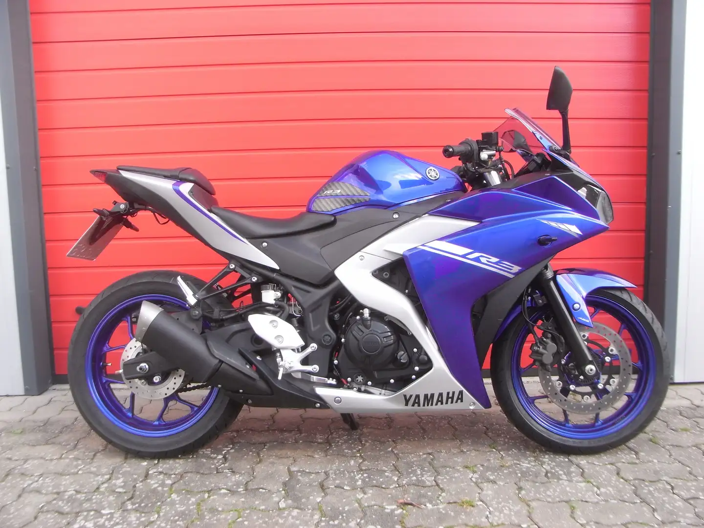 Yamaha YZF-R3 -- Neue Reifen -- Neuer Service !!! Albastru - 1