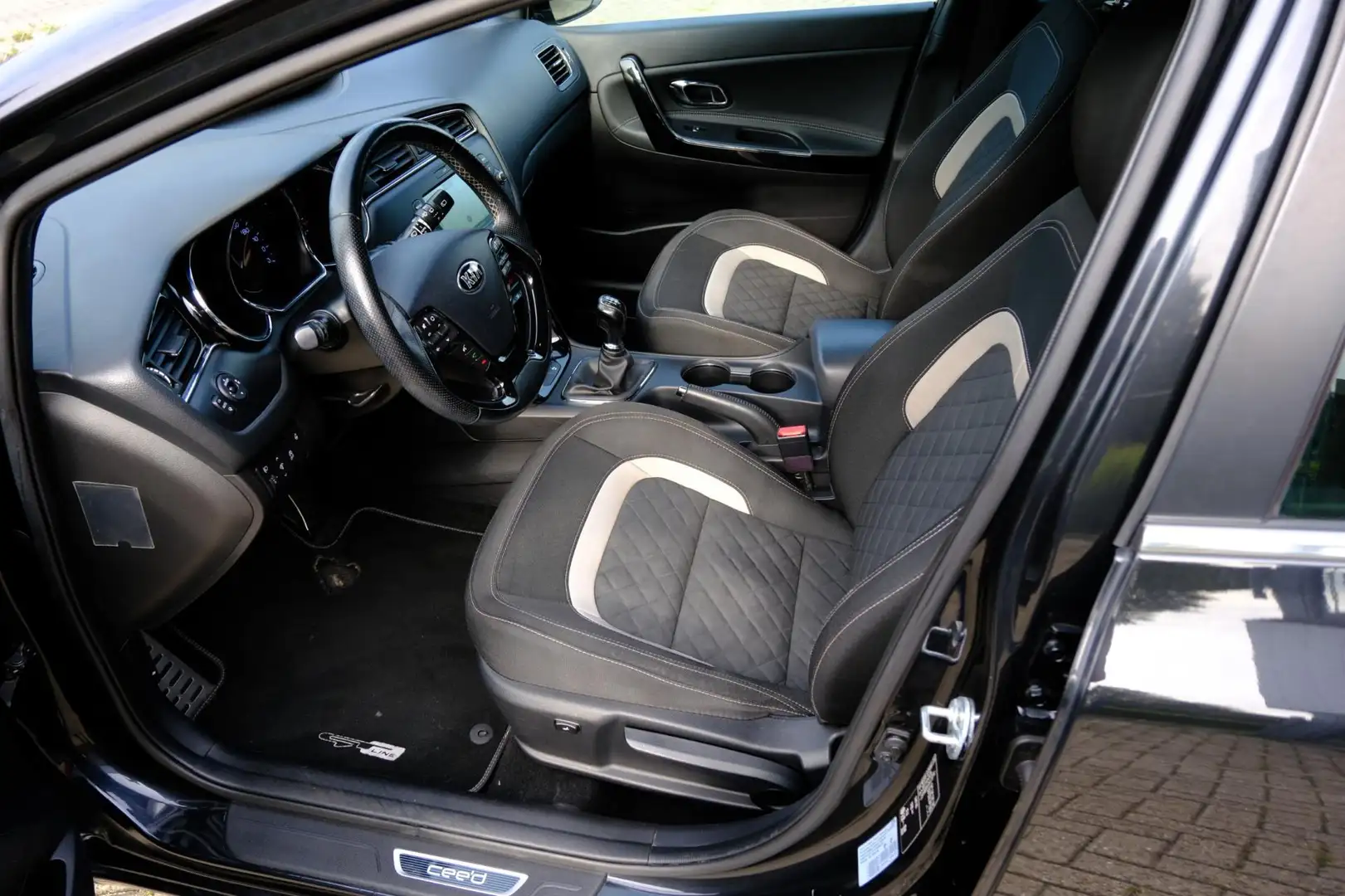 Kia Ceed SW / cee'd SW Sportswagon 1.0 T-GDi GT-Line Summer Edition Pano| Czarny - 2