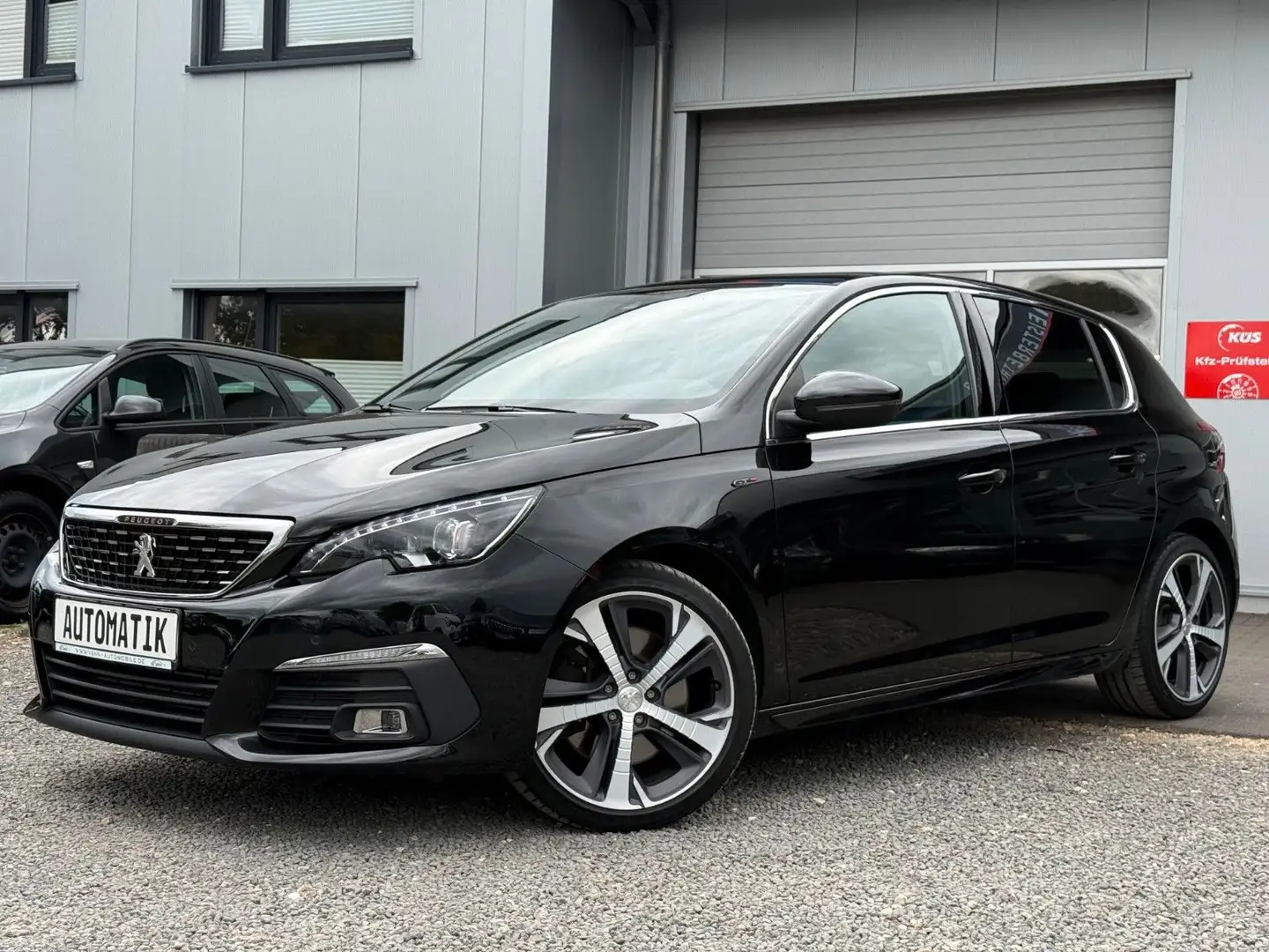 Peugeot 308 GT*RFK*SHZ*Automatik*FLA*LED*Navi*AppCo*Pano Negro - 1