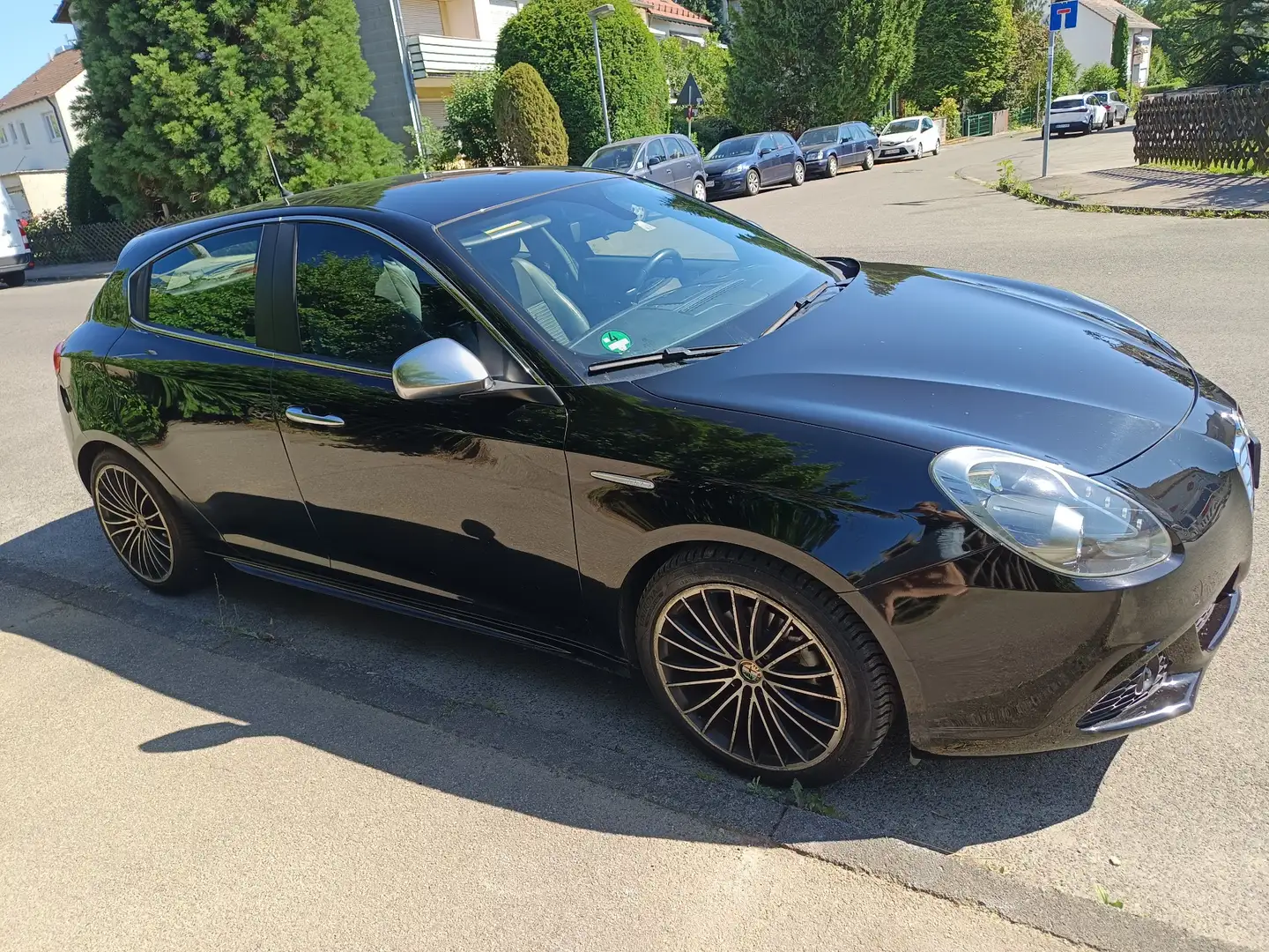 Alfa Romeo Giulietta Giulietta 1.4 TB 16VTurismo Schwarz - 2