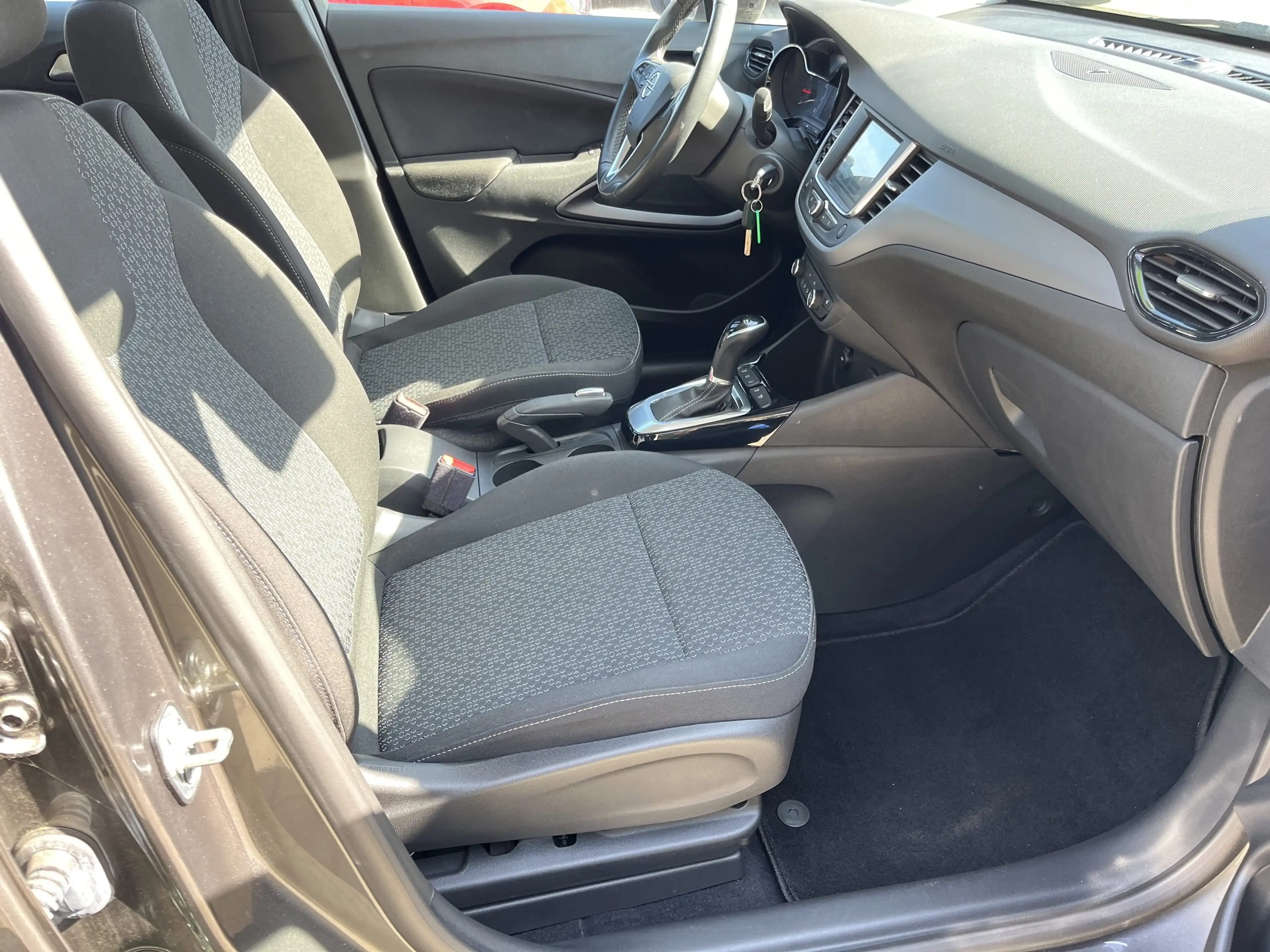 Opel Crossland 1.2 Turbo Enjoy LED+SHZ+Fernlichtass. — photo 9
