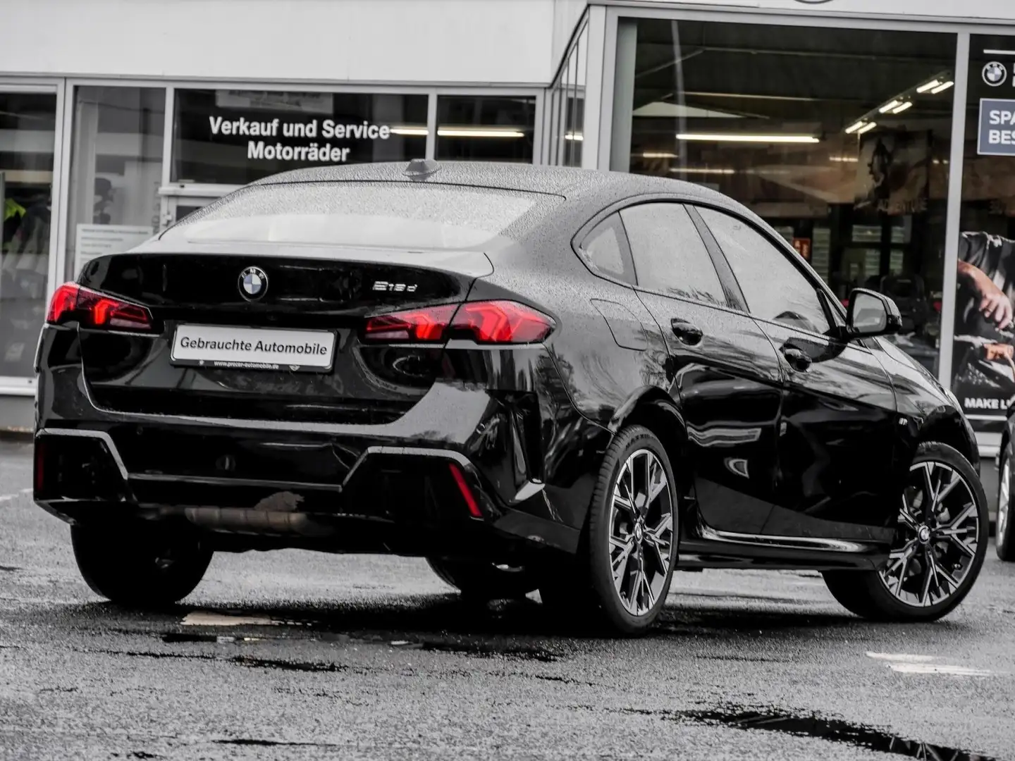 BMW 218 d M DESIGN+ADAPT.LED+DA+PA+SHZ Schwarz - 2